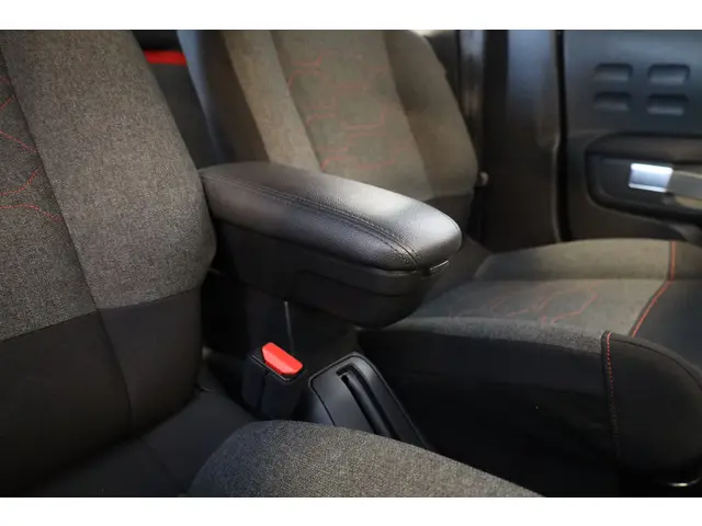 Citroën C3 PT 110 Shine Automaat-6 2019 Benzine 9