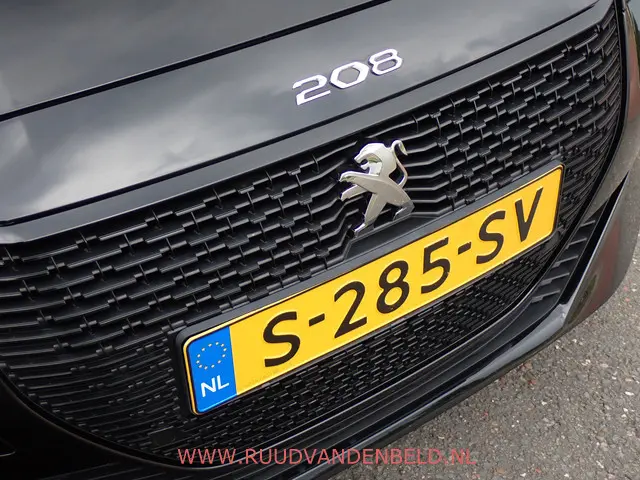 Peugeot e-208 EV Active 50 kWh 2023 Elektrisch 4