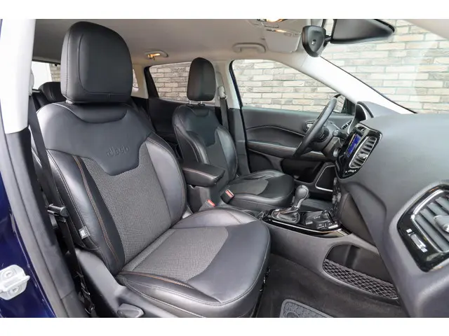 Jeep Compass 1.4 MultiAir Limited 4x4 2018 Benzine 11