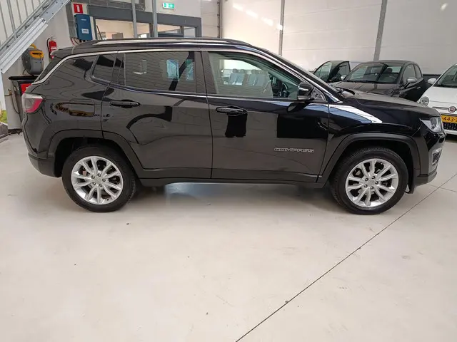Jeep Compass 1.3T Limited 2020 Benzine 16