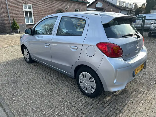 Mitsubishi Space Star 1.0 Cool+ 2021 Benzine 7