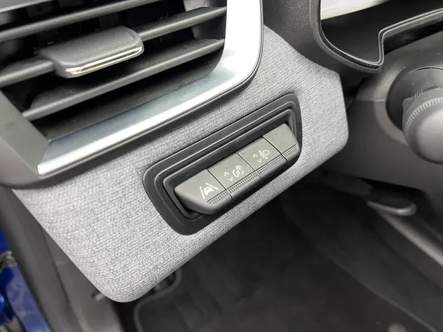 Mitsubishi Colt 1.0T MT Intense 2024 Benzine 29