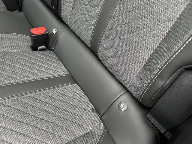 Peugeot 2008 1.2 Turbo 100 PK Allure 2024 Benzine 30