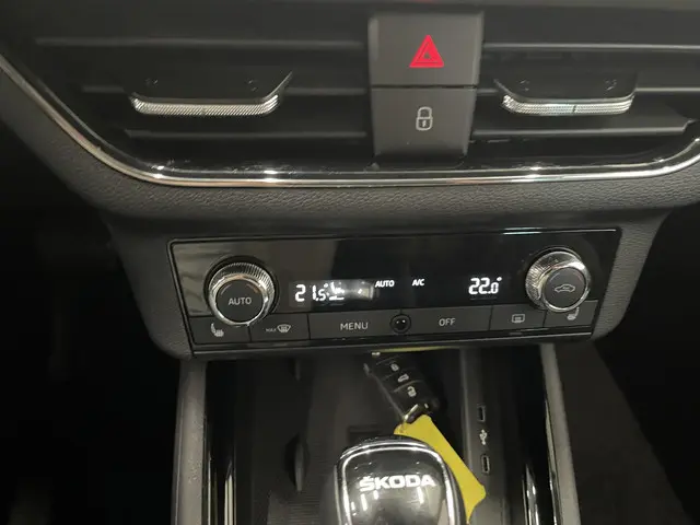 Škoda Kamiq 1.0 TSI 110pk DSG Style 2021 Benzine 17