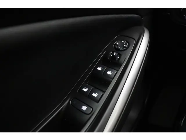 Opel Grandland 1.2 Turbo Level 3 2024 Benzine 20