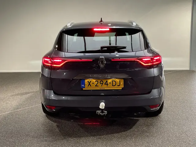 Renault Mégane Estate 1.3 TCe 140 Techno 2023 Benzine 19