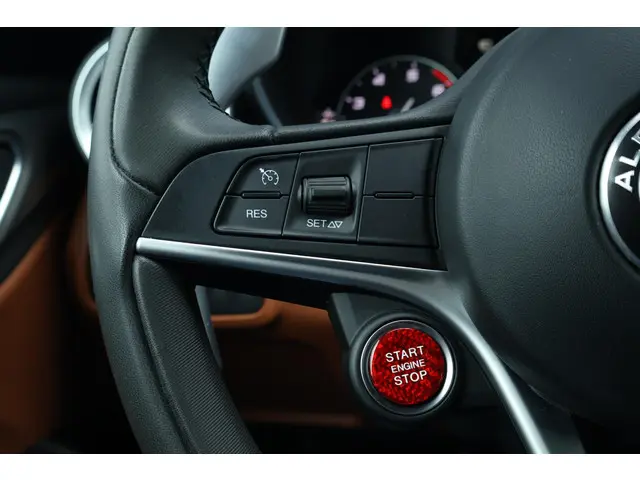 Alfa Romeo Giulia 2.0 T AWD Veloce 2017 Benzine 17