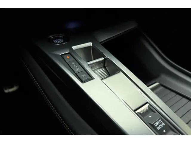 Peugeot 308 1.2T GT 2023 Benzine 32