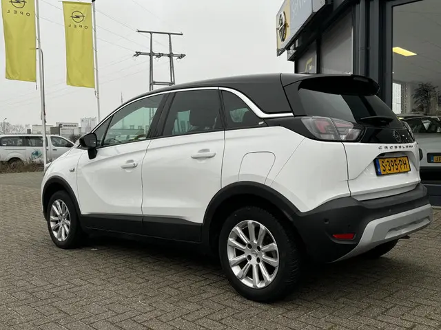 Opel Crossland 1.2 Turbo Elegance 2022 Benzine 2