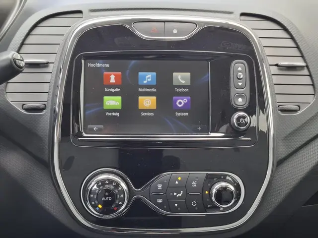 Renault Captur TCe 90 Dynamique 2014 Benzine 23