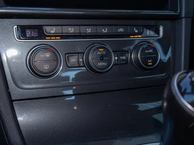 Volkswagen Golf 1.0 TSI Trendline 2019 Benzine 10