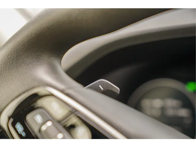 Honda HR-V 1.5i e:HEV ELEGANCE 2022 Hybride Benzine 46