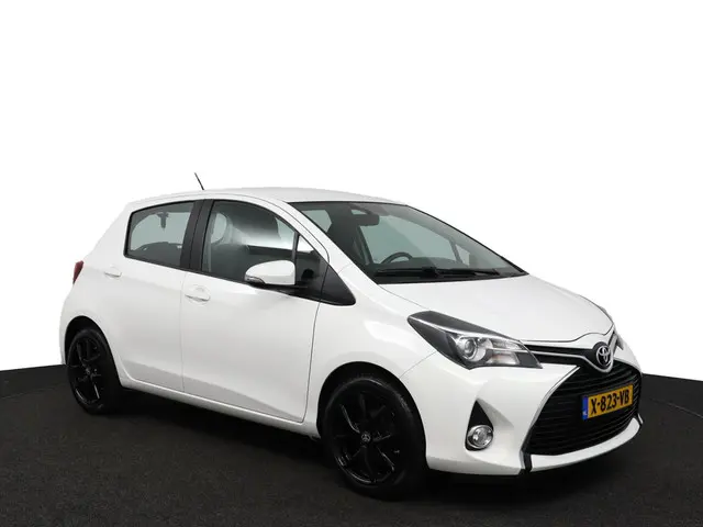 Toyota Yaris 1.0 VVT-i Comfort 2015 Benzine 14
