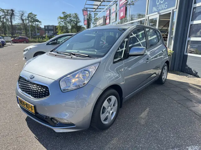 Kia Venga 1.6 CVVT Automaat ComfortLine 2019 Benzine 4