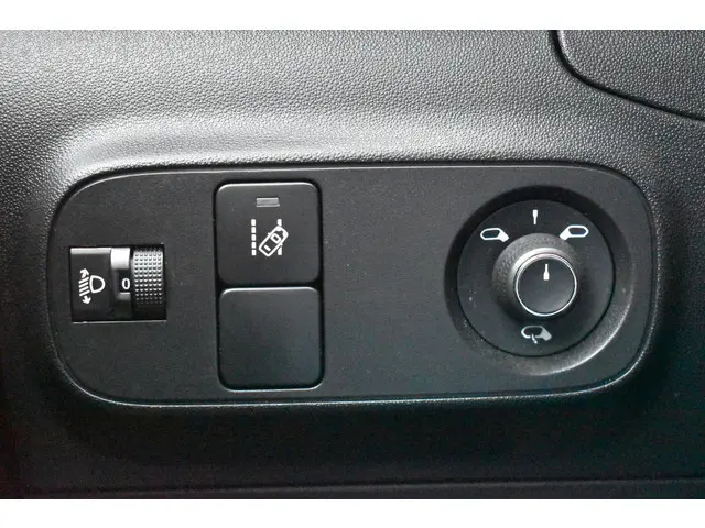 Citroën C3 PureTech 110 EAT6 Shine 2018 Benzine 17