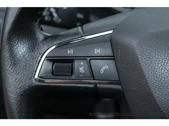 SEAT Ibiza ST 1.0 EcoTSI Style Connect 2016 Benzine 25