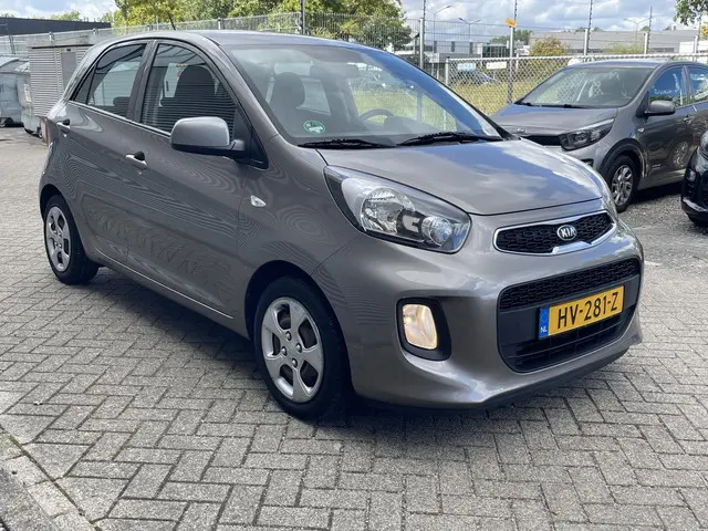Kia Picanto 1.0 CVVT ComfortLine 2016 Benzine 6