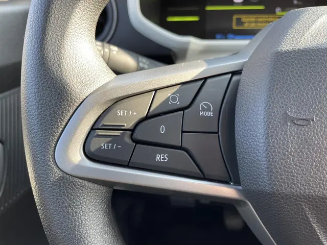 Dacia Spring Expression 65 26.8 kWh 2025 Elektrisch 10