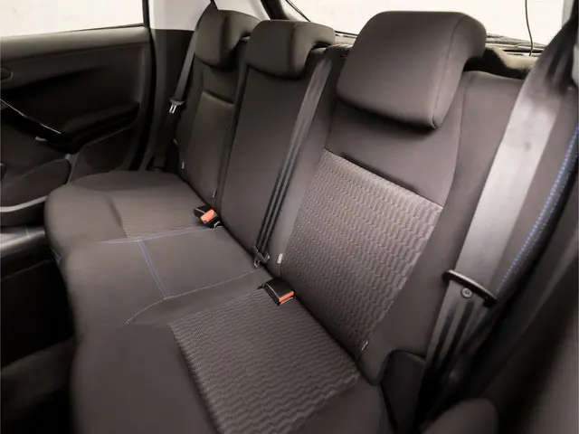 Peugeot 208 1.2 PureTech Sport 2019 Benzine 15