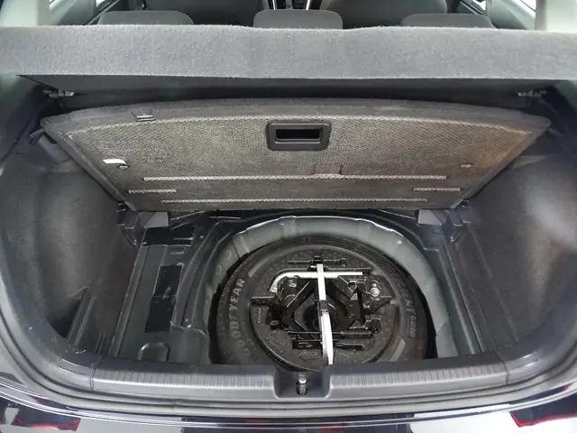 Volkswagen Polo 1.0 TSI Life M'23 2022 Benzine 13