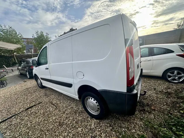 Fiat Scudo 10 1.6 MultiJet KH1 Actual 2012 Diesel 8