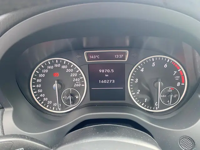 Mercedes-Benz A-Klasse 180 4U3 2013 Benzine 10