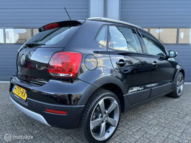 Volkswagen Polo 1.2 TSI Cross Uitvoering 2013 Benzine 8