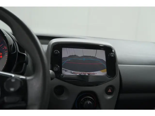 Peugeot 108 1.0 e-VTi Active TOP! 2019 Benzine 48