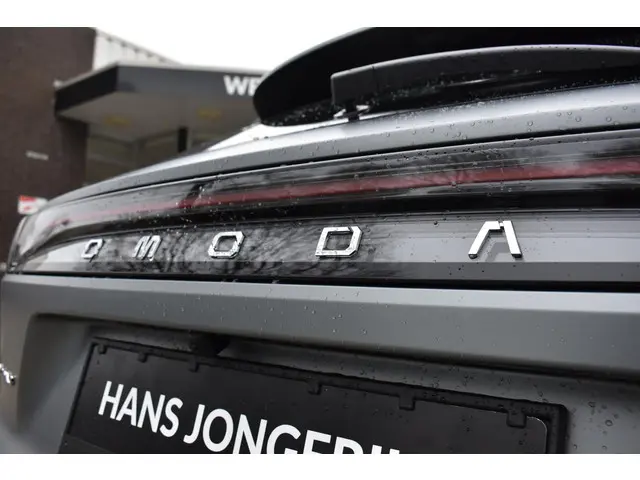 Omoda 9 SHS SHS-P Premium 2026 Hybride Benzine 30