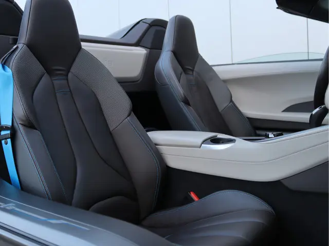 BMW i8 Roadster 1.5 2019 Hybride Benzine 34