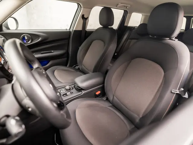 MINI Clubman Mini 1.5 Cooper Chili Sport 2019 Benzine 14