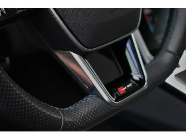 Audi RS6 Avant 4.0 TFSI quattro 2022 Benzine 78