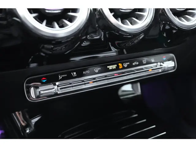 Mercedes-Benz CLA 250 e AMG 45S 2020 Hybride Benzine 23