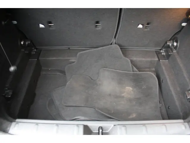 MINI One Mini 1.2 Chili Business 2015 Benzine 11