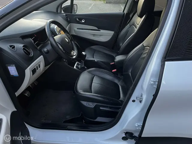 Renault Captur 0.9 TCe LEER/NAVI/CRUISE/SCHADE 2017 Benzine 7