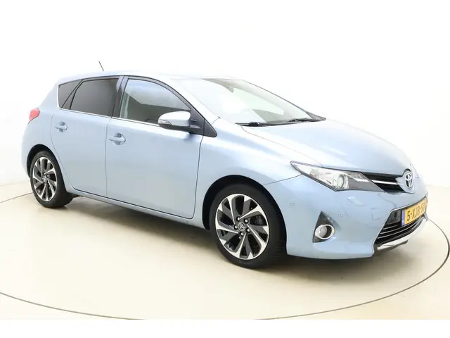 Toyota Auris 1.6 Dynamic 2014 Benzine 8