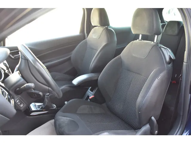 Citroën DS3 PureTech 82 So Chic 2015 Benzine 2