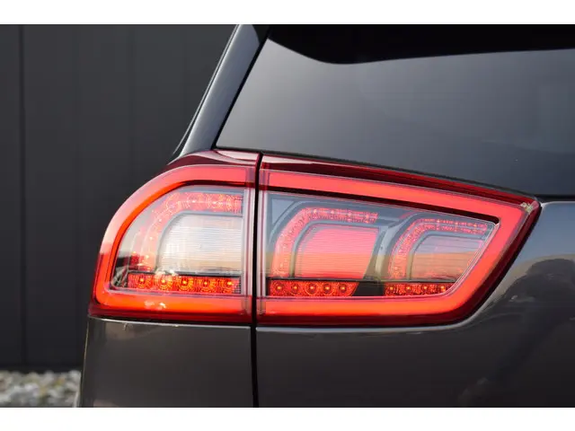 Kia Niro 1.6 GDi PHEV DynamicLine 2019 Hybride Benzine 26