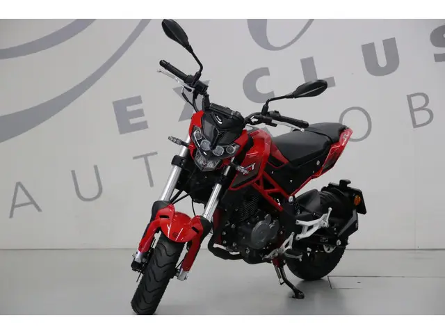 Benelli Tornado Tour Naked T 125 409KM! 2022 Benzine
