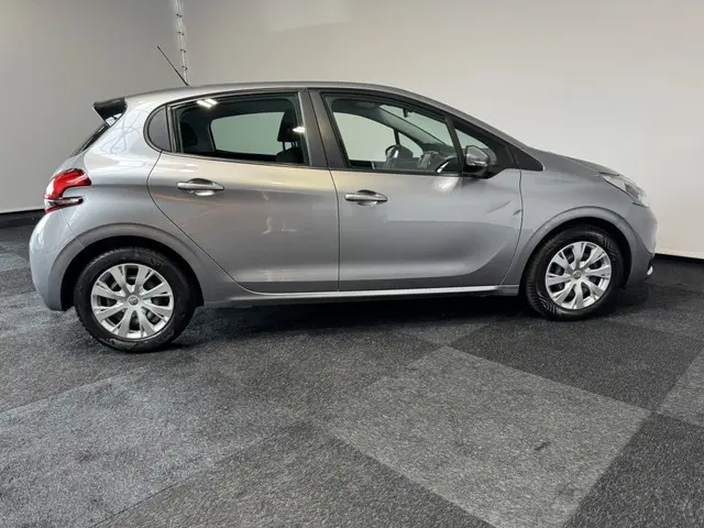 Peugeot 208 1.2 PureT. BL Active 86km 2019 Benzine 8