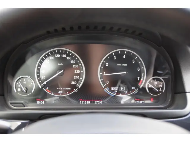 BMW 5 Serie 520i Upgrade Edition 2013 Benzine 9