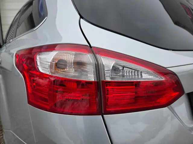 Ford Focus Wagon 1.0 EcoBoost Titanium 2013 Benzine 12