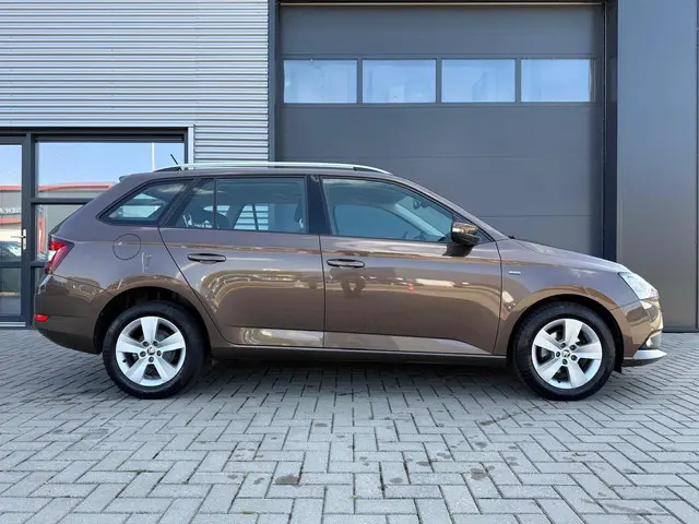 Škoda Fabia Combi 1.0 TSI Clever 2018 Benzine 35