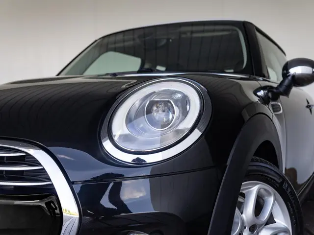 MINI 3-Deurs Cooper 2018 Benzine 13