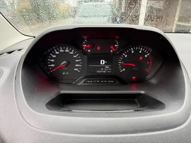 Peugeot Partner 1.2 PureTech Premium 2021 Benzine 7