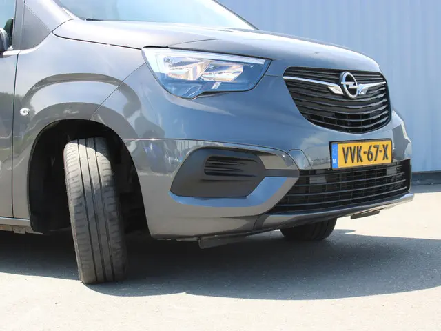 Opel Combo 1.5D L2H1 Standaard 2023 Diesel 14