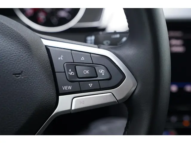 Volkswagen Passat 1.5 TSI Elegance 2020 Benzine 19