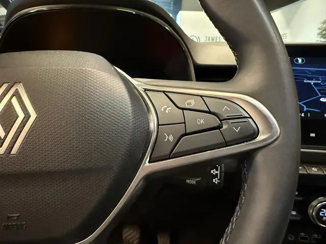 Renault Clio 1.0 TCe 90 GPF techno 2024 Benzine 14