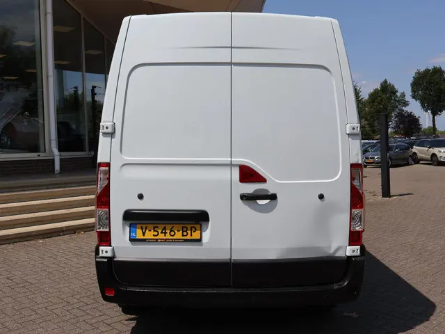 Nissan NV400 2.3 DCI L2H2 OPTIMA 2017 Diesel 7