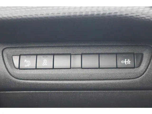 Peugeot 2008 1.2 VTi Allure 2013 Benzine 27